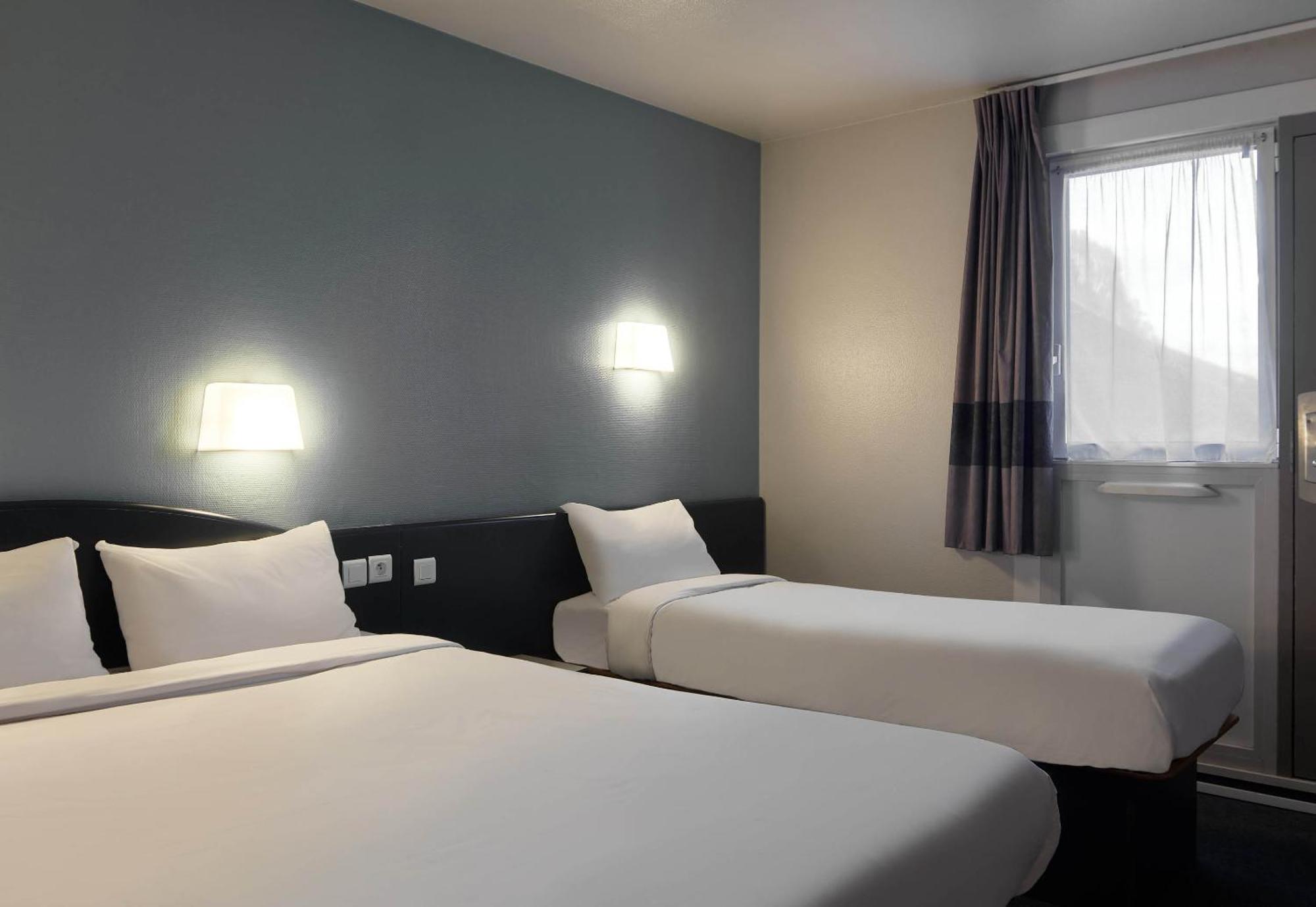 B&B Hotel ساكلاي المظهر الخارجي الصورة